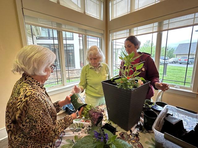 Activities in Legacy Place Senior Assisted Living